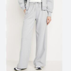 Old Navy Extra High Waisted Dynamic Fleece Wide Leg Sweatpants